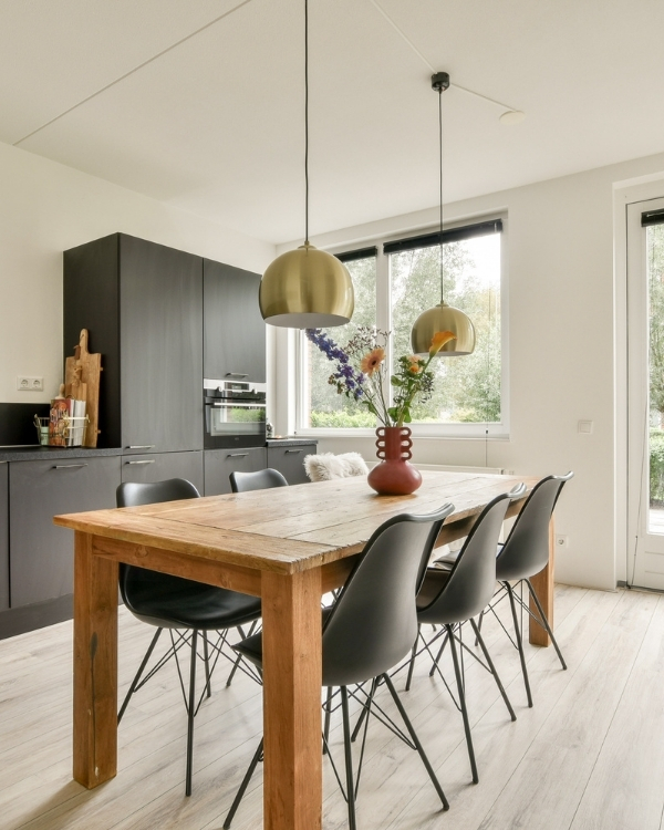 Living & Dining Areas